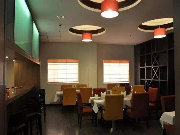 The Maple Leaf Hotel 5