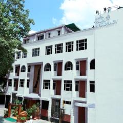 Hotel Park Residency